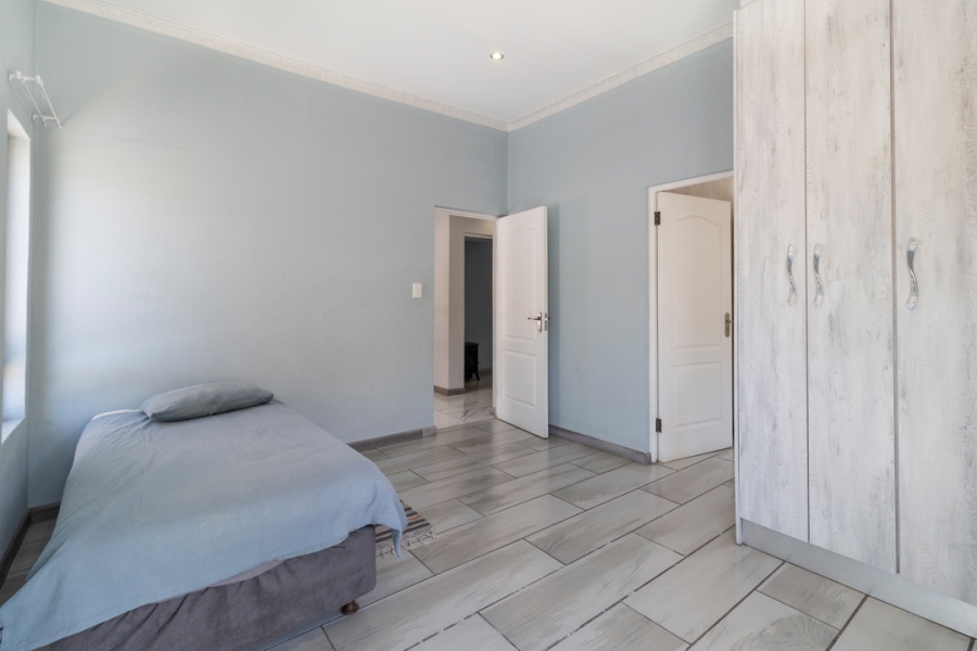 5 Bedroom Property for Sale in Estate D Afrique North West